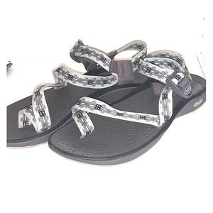 Women’s light blue and gray chacos ..barely worn !